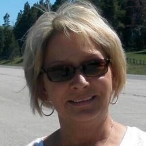 Meet your Posher, Carolyn